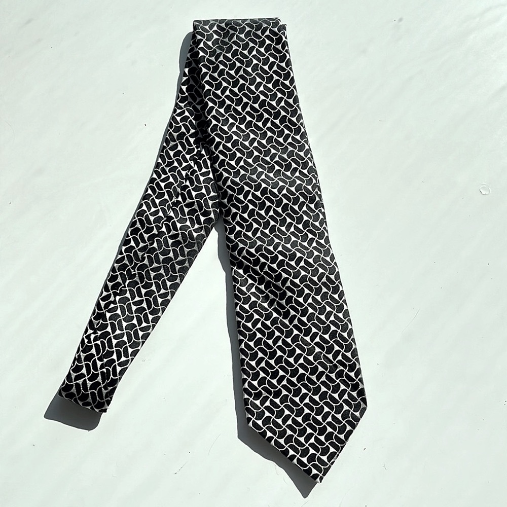 NWT Perry Ellis Portfolio Tie “Ivory Road Geo”